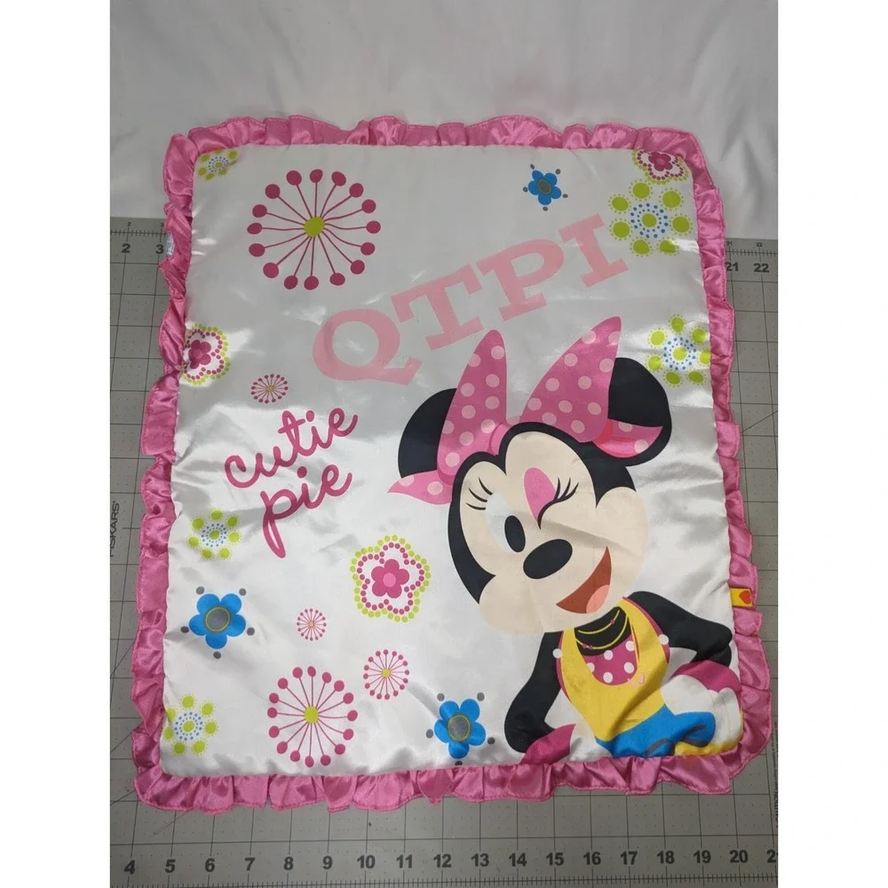 Build‎ a Bear Minnie Mouse Satin Blanket QTPI Cutie Pie 17.25 x 20 Inch